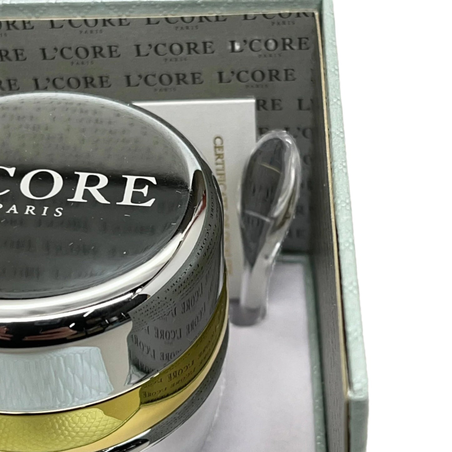 L'CORE Paris Diamond Dust - Crystalline 60-Second Face Lift Cream,  35ml/1.2 oz Shelf Stable Outdated - CLOSEOUT