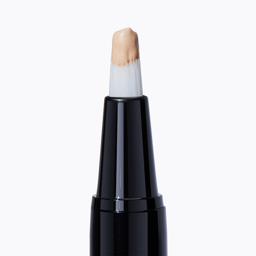 Maelle SECRET ILLUMINATOR - Concealer - brightens dark circles - blurs wrinkles and fine lines Foundation Concealer Makeup