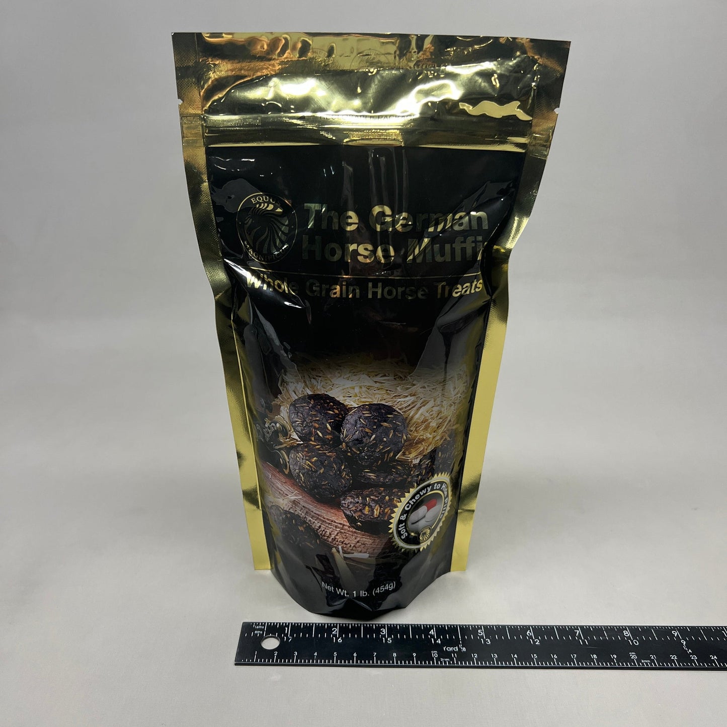 EQUUS MAGNIFICIUS German Horse Muffin Whole Grain Horse Treats 1 lb Shelf Stable (as-is)