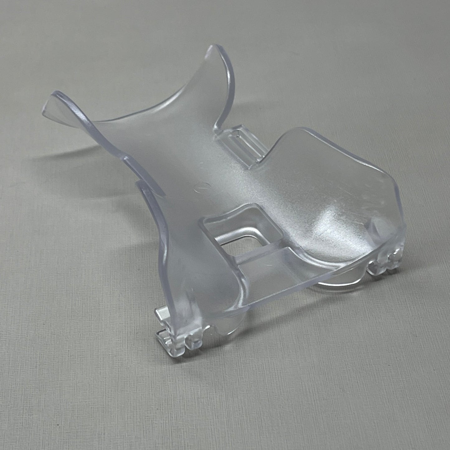 COMMSCOPE CPP-SVS Network Cable Organizing Saddles Model: 08803CL