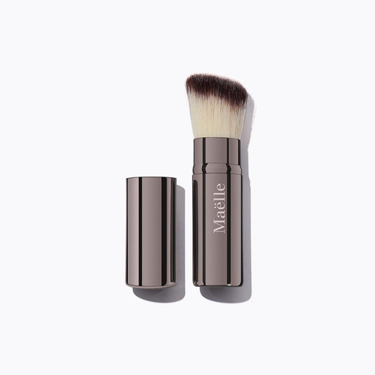 Maelle RETRACTABLE CONTOUR BRUSH - Makeup Tools/ Brushes Retractable and travel-ready Makeup Application Brush, perfect for quick touch-ups