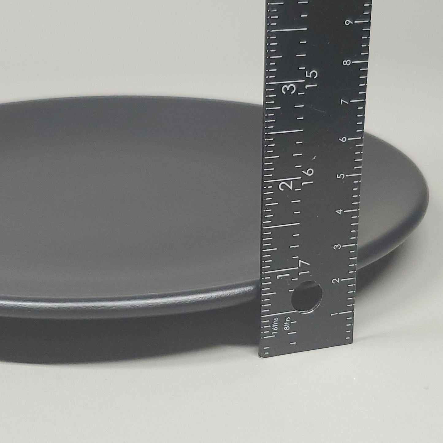 WORLD TABLEWARE - Porcelain Plates 9" Driftstone Onyx Satin Matte Coupe Plate