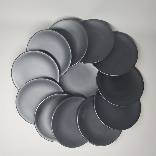 WORLD TABLEWARE - Porcelain Plates 9" Driftstone Onyx Satin Matte Coupe Plate